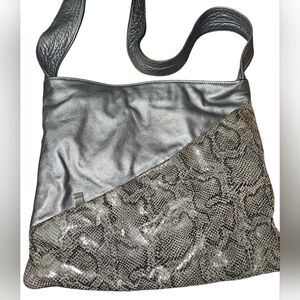 Ashley Ny Metallic Silver & Snake-Print Shoulder Bag